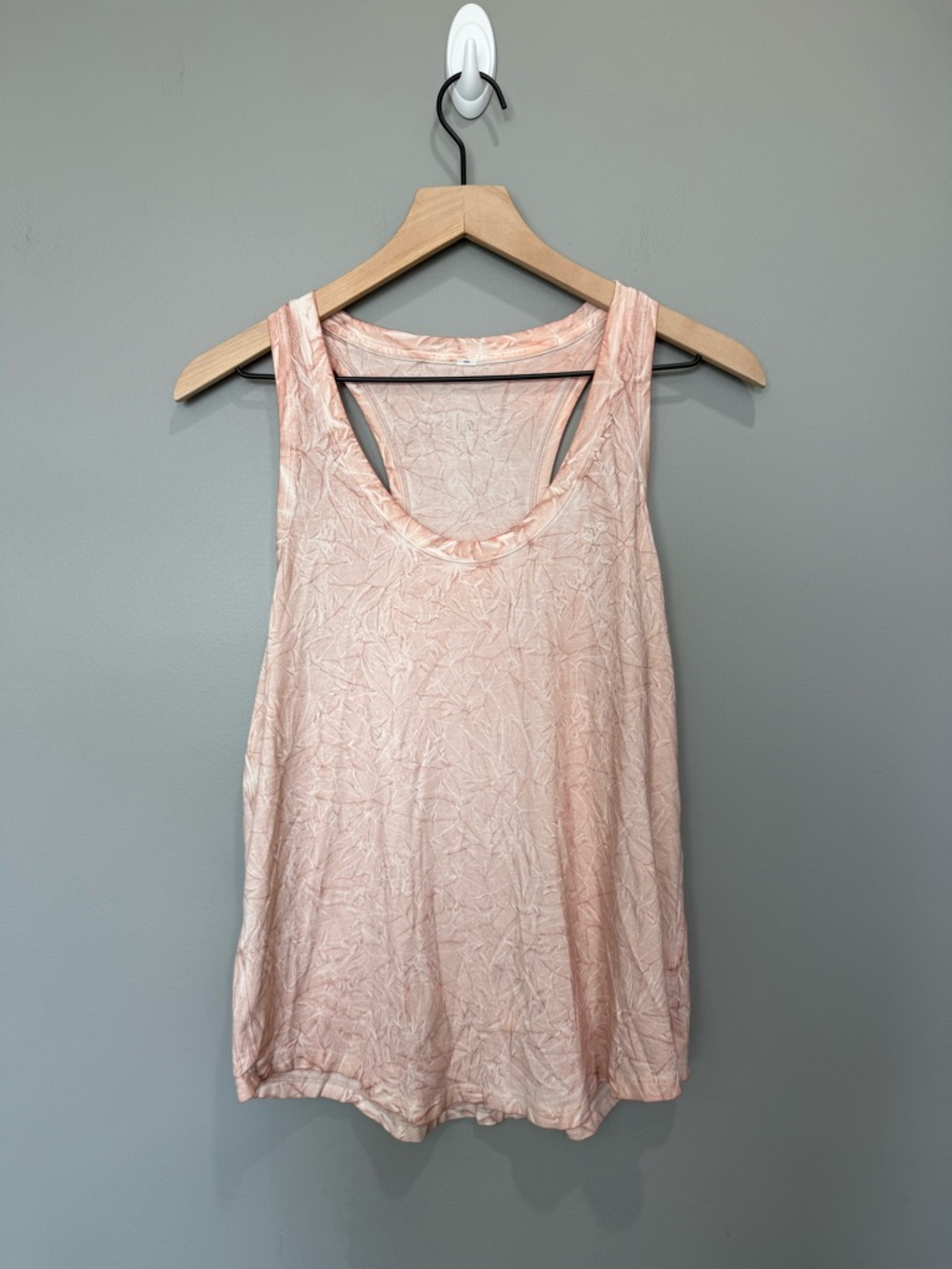 Lululemon Love Tank Top‎ in
Summit Wash Smokey Topaz
